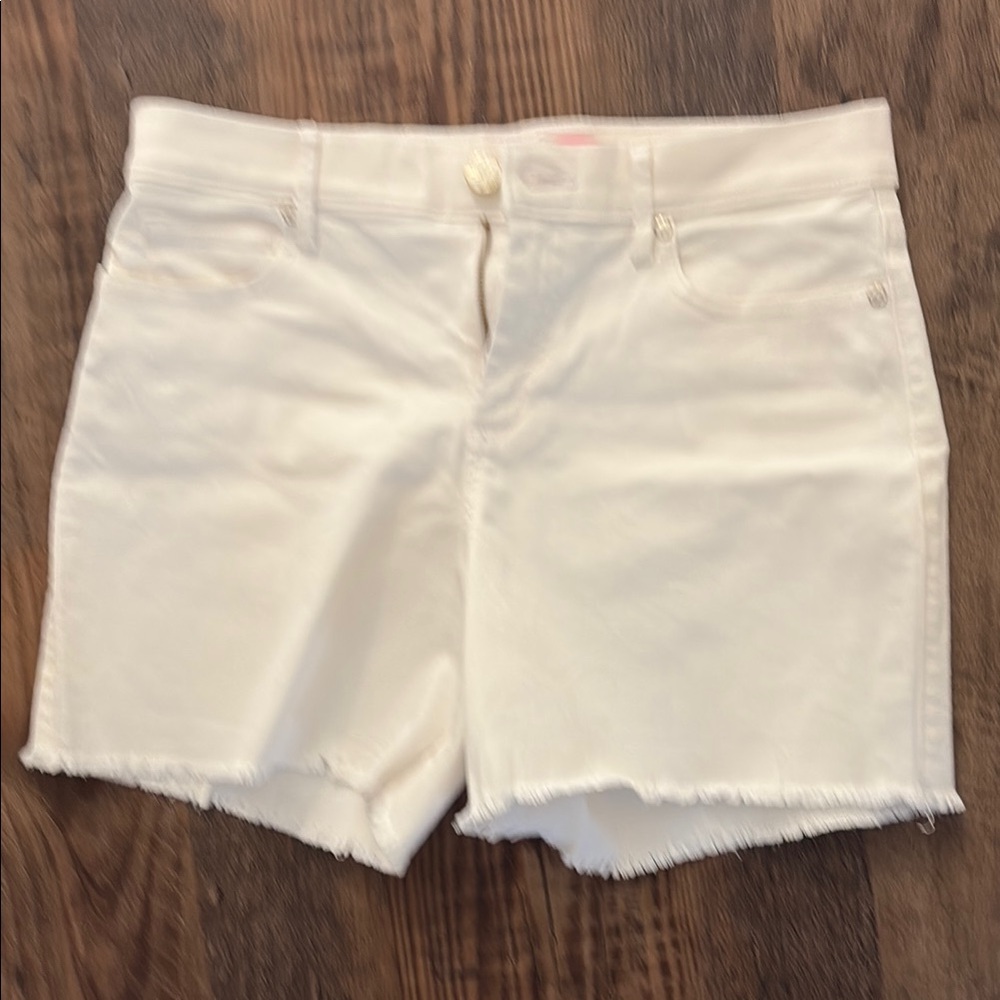 Lilly Pulitzer White Frayed Hem Denim Shorts